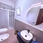 Vistamare Villa *