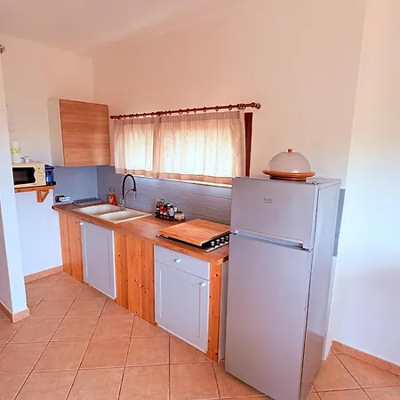 Vistamare Villa *